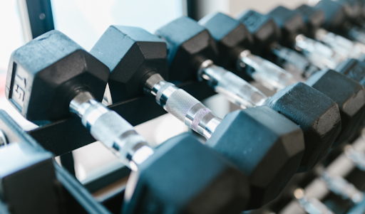 How to Build a Heat-Friendly Home Gym Setup This Summer
