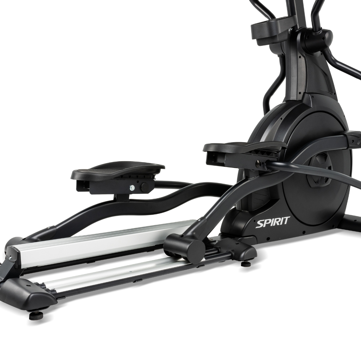 Spirit CE800 Elliptical – Self Powered