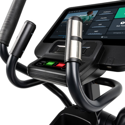 Spirit CE800ENT Elliptical – Entertainment Console